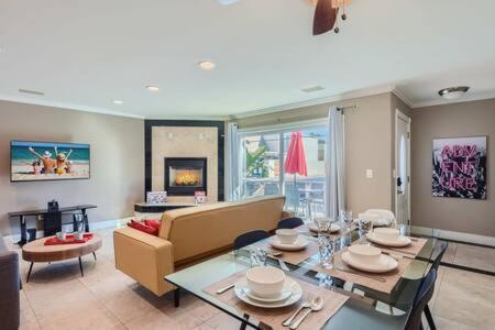 Awesome 3Br 2Bth 1 Block To Beach C2 Newport Beach Exterior foto