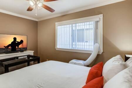 Awesome 3Br 2Bth 1 Block To Beach C2 Newport Beach Exterior foto